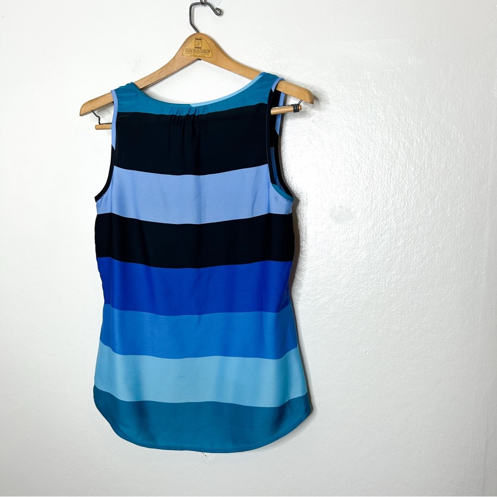 Banana Republic Women’s‎ Lightweight Sleeveless Blue Striped Blouse Small S - Picture 6 of 6